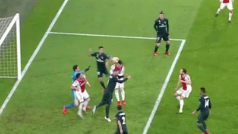  Ajaks Real Madrid 1:2 VIDEO VAR tehnologija Skomina i poništen gol 