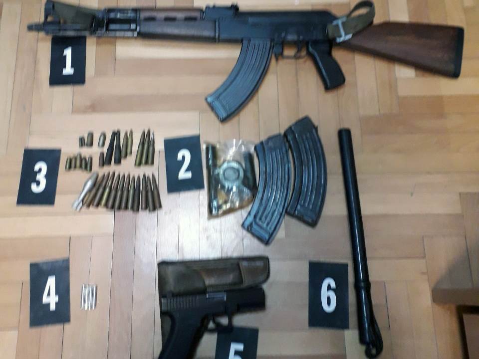  Uhapšen Danilovgrađanin, oružje zaplijenjeno 
