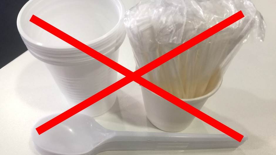  Zabraniće plastične predmete za jednokratnu upotrebu!  