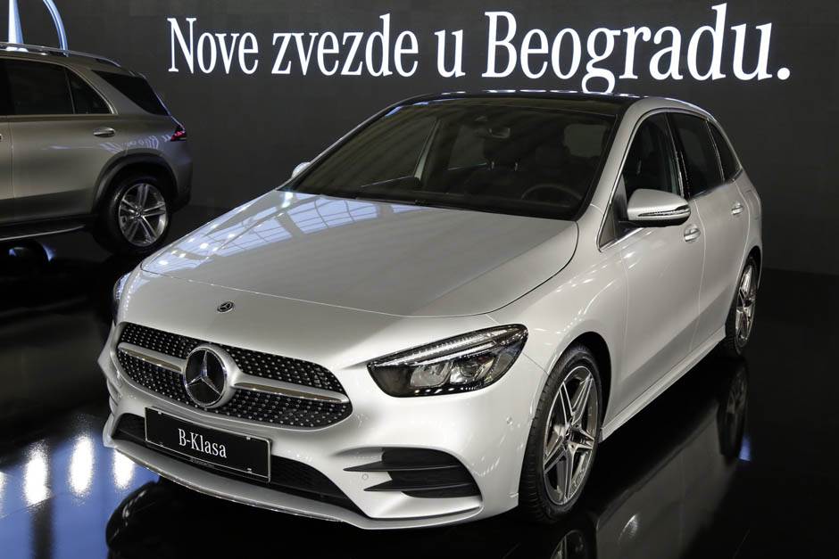  Mercedes B klasa Sajam automobila 2019 Beograd foto video 