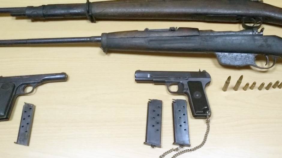  Policija u Plužinama je  pronašla i oduzela oružje i municiju.  