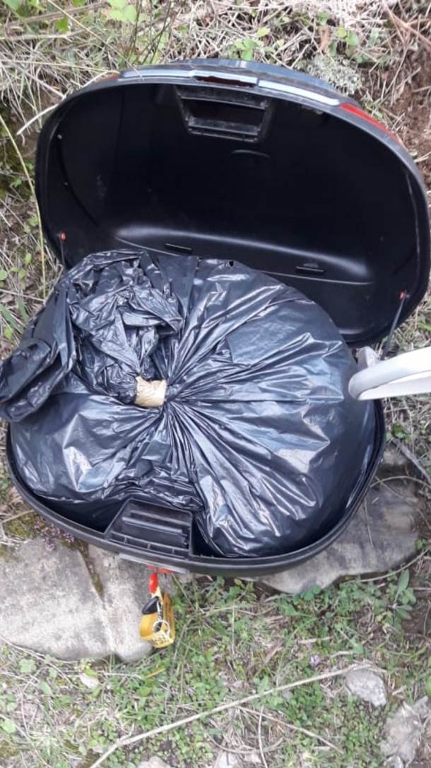  Policija u Ulcinju pronašla oko 4,5 kg marihuane 