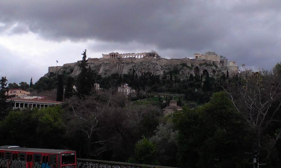  Akropolj Atina grom povredio cetvoro ljudi  
