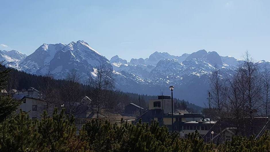  Kriza vlasti na Žabljaku? 