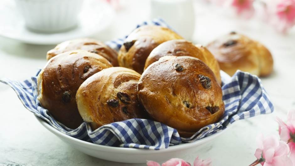  Recepti, pecivo sa suvim grozdjem 