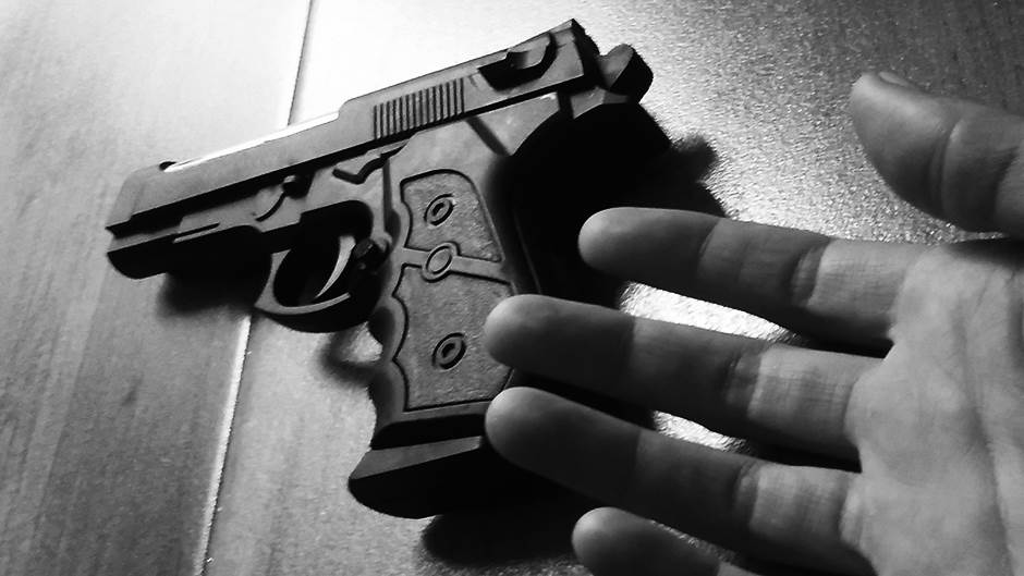  BERANE: Policajac ubio suprugu pred djecom 