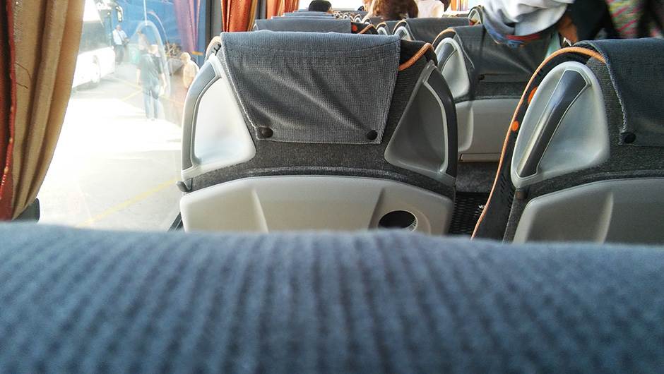  Kotor: Đačkom autobusu otkazale kočnice, sudario se sa drugim autobusom u kome su bili đaci 