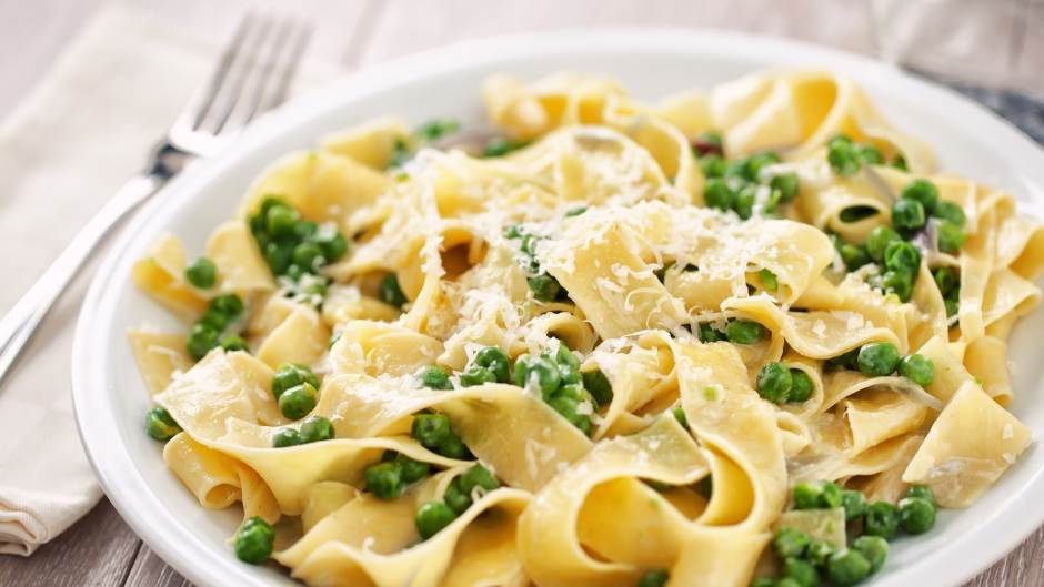  Recepti, Testenina s mladim graškom 