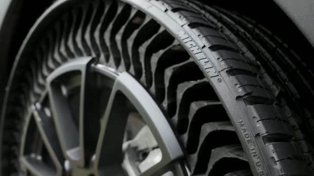  Od danas obavezna upotreba zimske opreme 