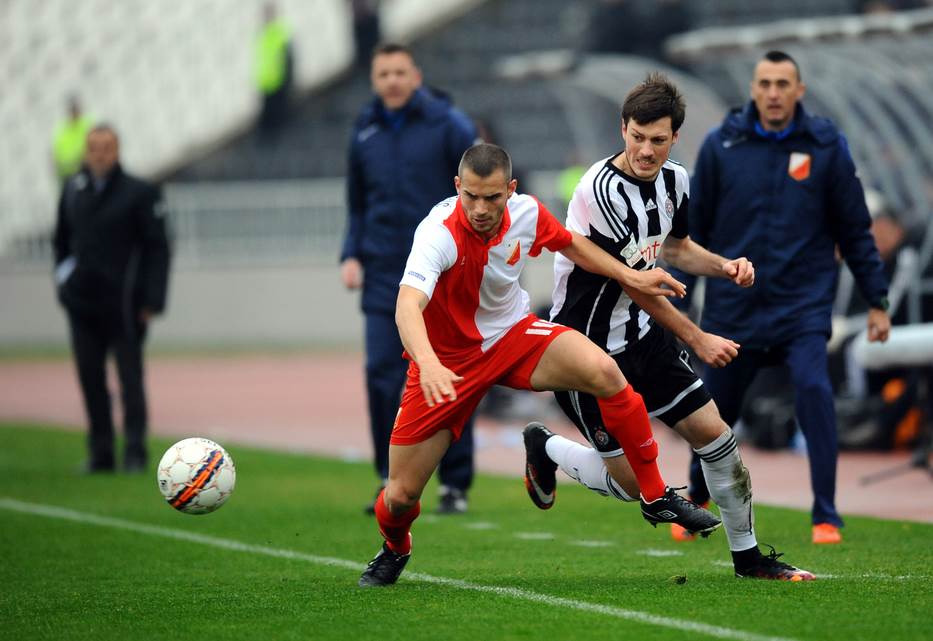  Ivan Lakicevic Djenova prelazi u Partizan 