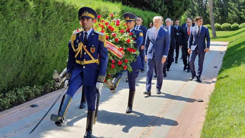  Premijer Duško Marković započeo zvaničnu posjetu Azerbejdžanu 