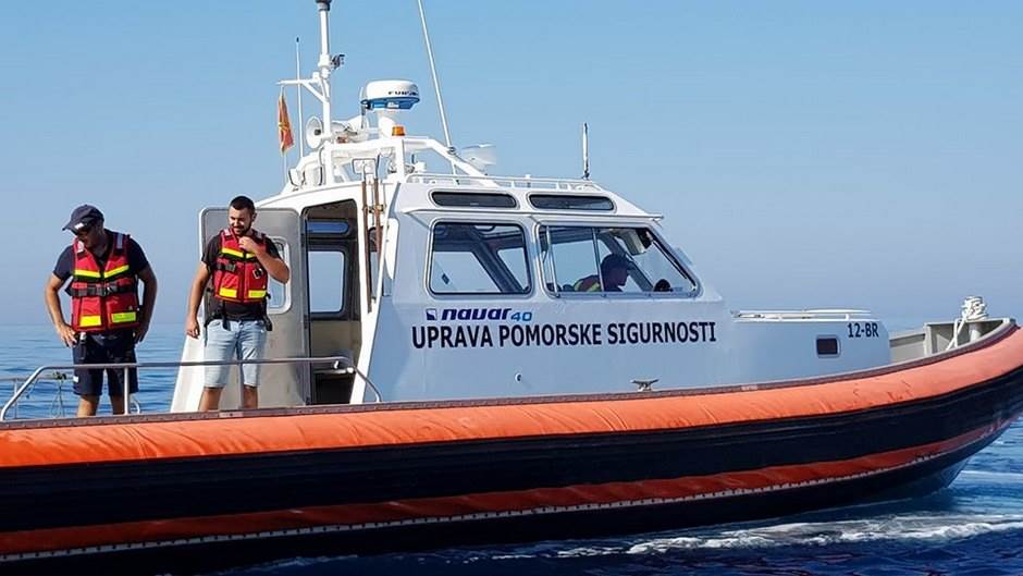  Uprava pomorske sigurnosti spasila dvoje kupača kod Čanja 