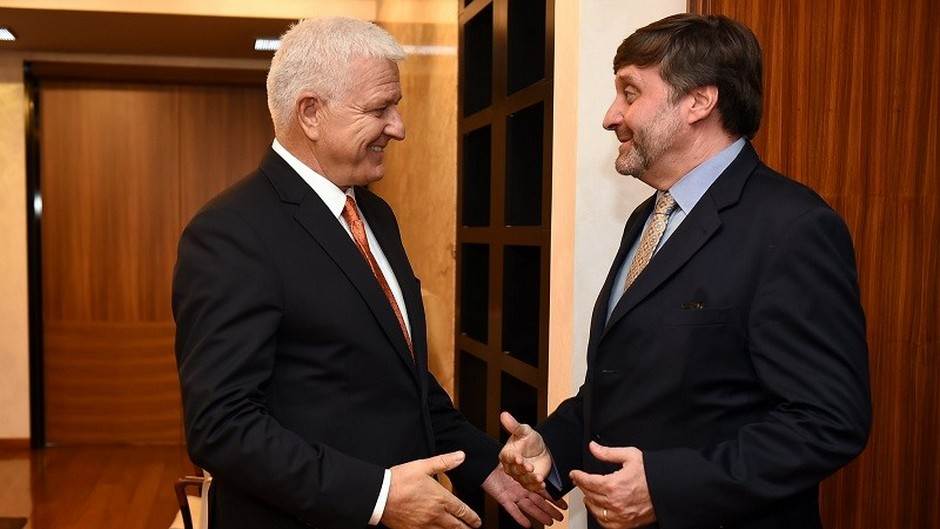  Premijer Marković primio američkog izaslanika Palmera 