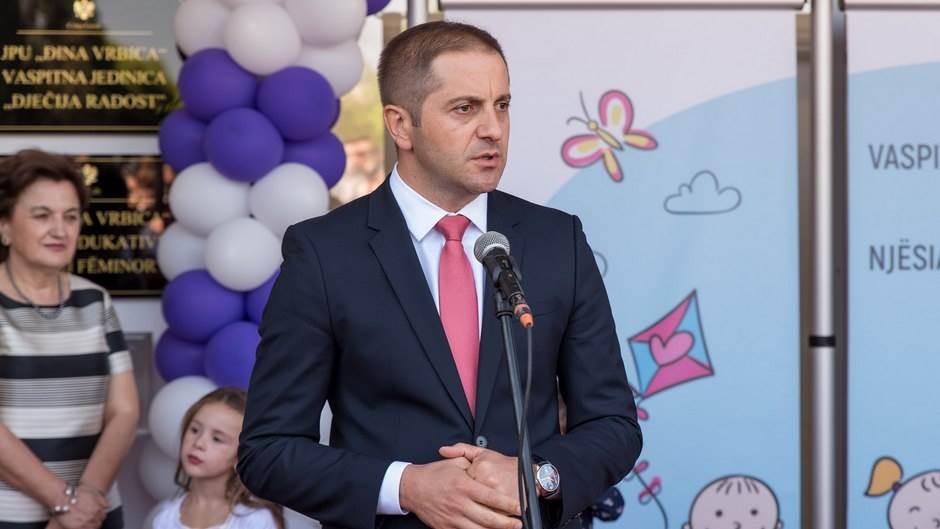  Damir Šehović, Država će zaštiti djecu i one koji rade sa njima 