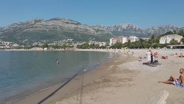  U septembru 12,5 odsto više turista 