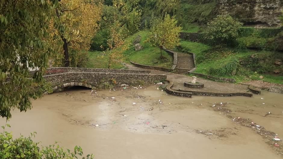  Smeće u Ribnici nakon kiše, zagađene rijeke u Crnoj Gori VIDEO 