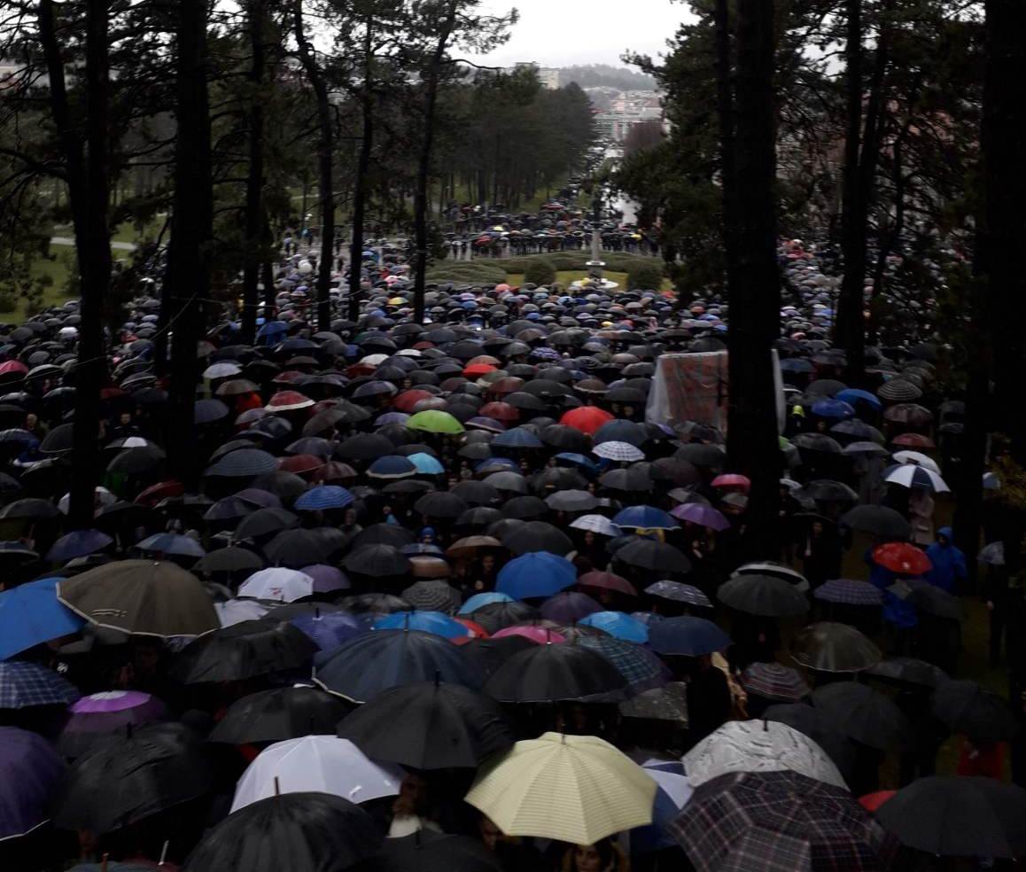  Policija procijenila da na skupu u Nikšiću ima 6,000 građana 