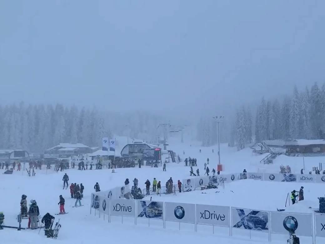  Cijene na Kopaoniku koliko košta iznajmljivanje opreme ski pass Kopaonik zimovanje 