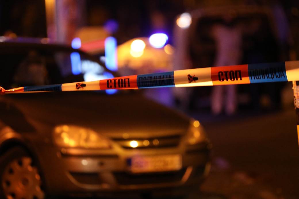  HOROR SCENA U BEOGRADU: Muškarac pronađen mrtav u vozilu! 