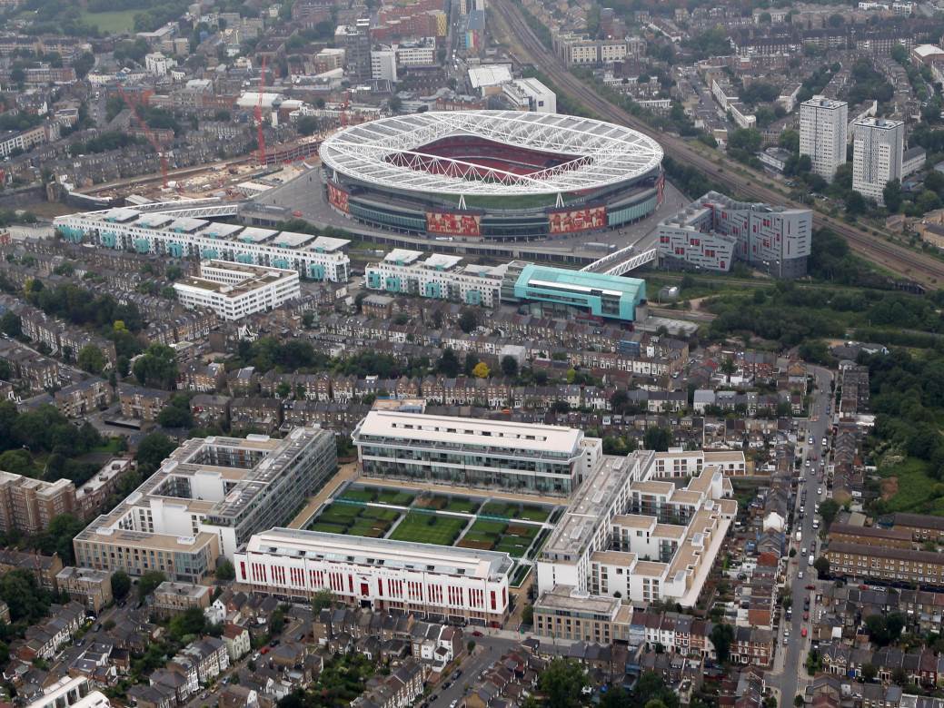  Premijer liga se nastavlja na NEUTRALNIM terenima? Moguće je! 