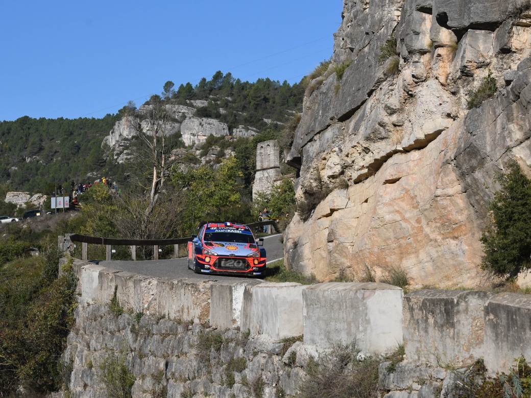  Sebastien-Loeb-izletanje-na-Monte-Karlo-reliju-WRC-2020-VIDEO. 
