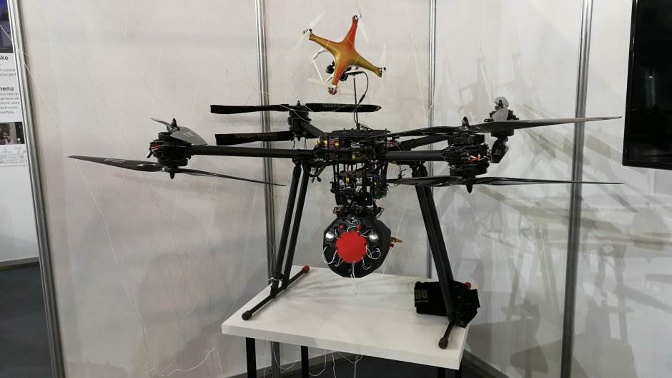  Pantović: Obavezno osiguranje za dronove  