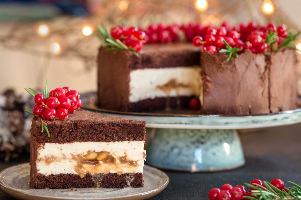  Ukus koji će vas osvojiti: Raskošna torta od čokolade i oraha 