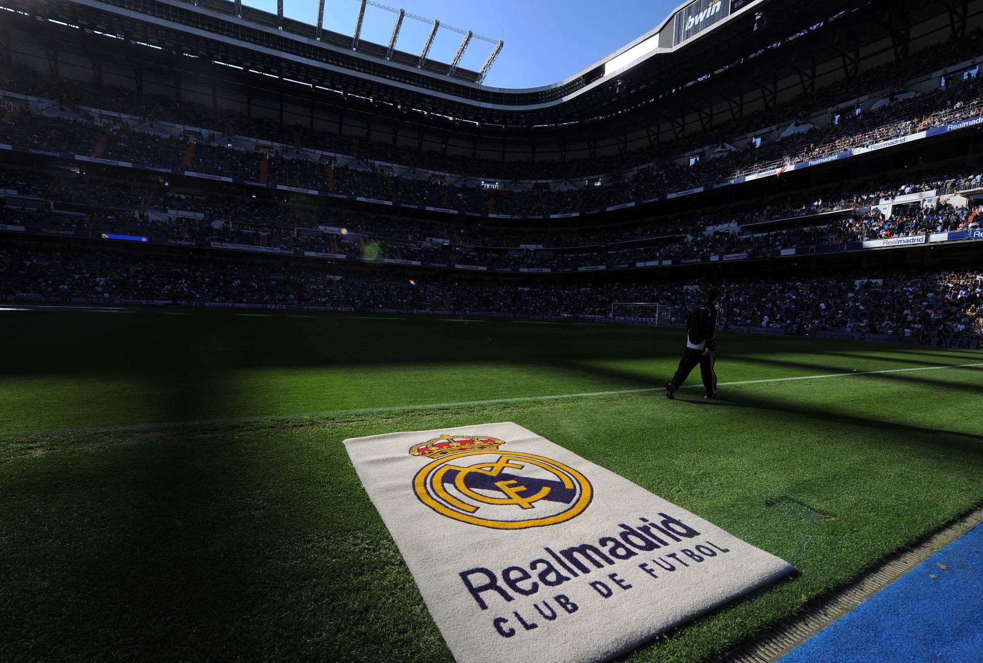  Real Madrid doveo najmlađeg trenera na svetu: Tek mu je 18! 