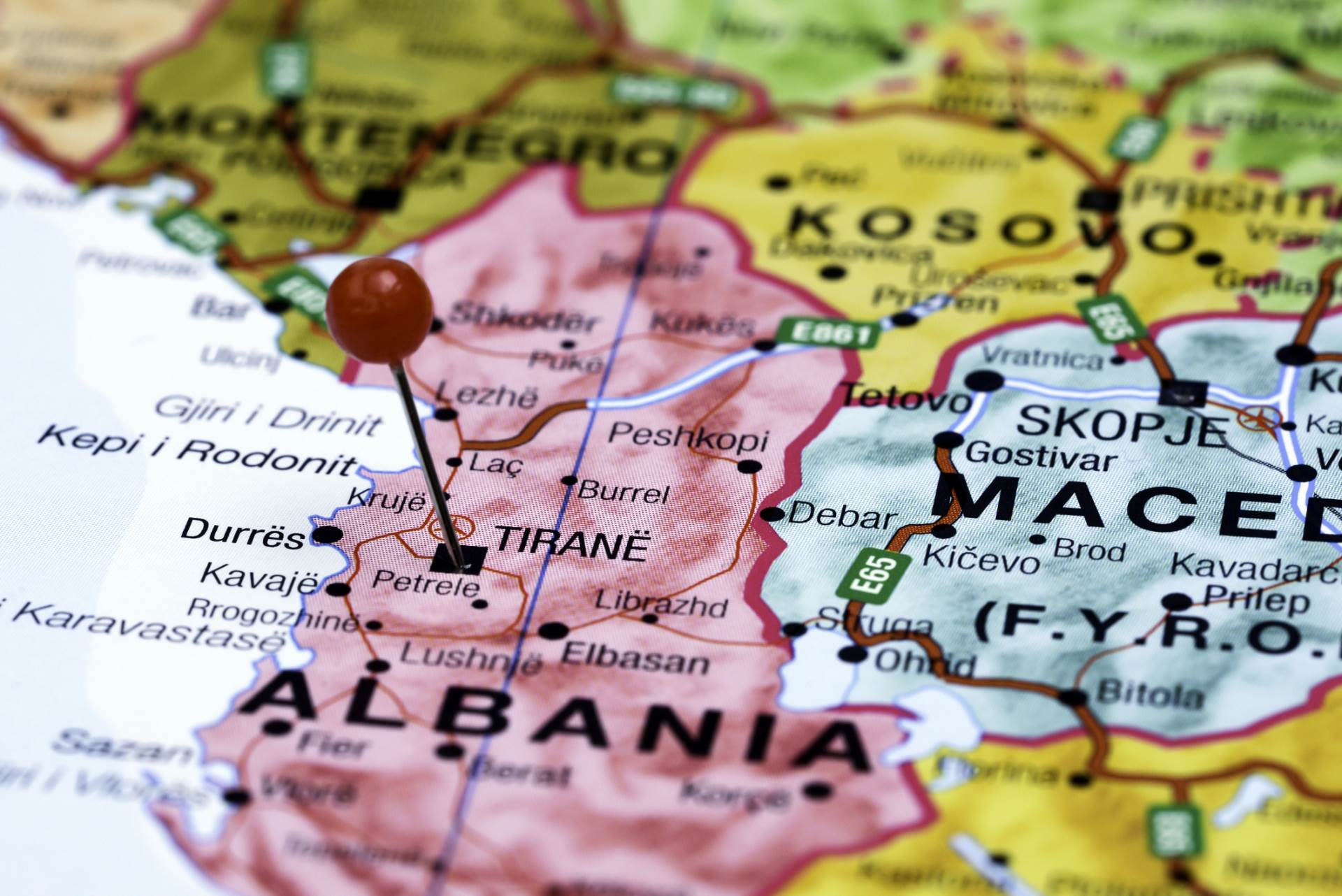  Kosovo-Hasim-Taci-povlacenje 