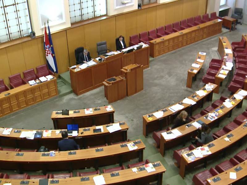  One koji su glasali za Rezoluciju o Jasenovcu proglasiti nepoželjnim u Hrvatskoj, predlađu u Saboru 