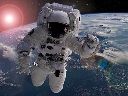  HOĆETE NA MESEC: NASA raspisala konkurs za nove astronaute 