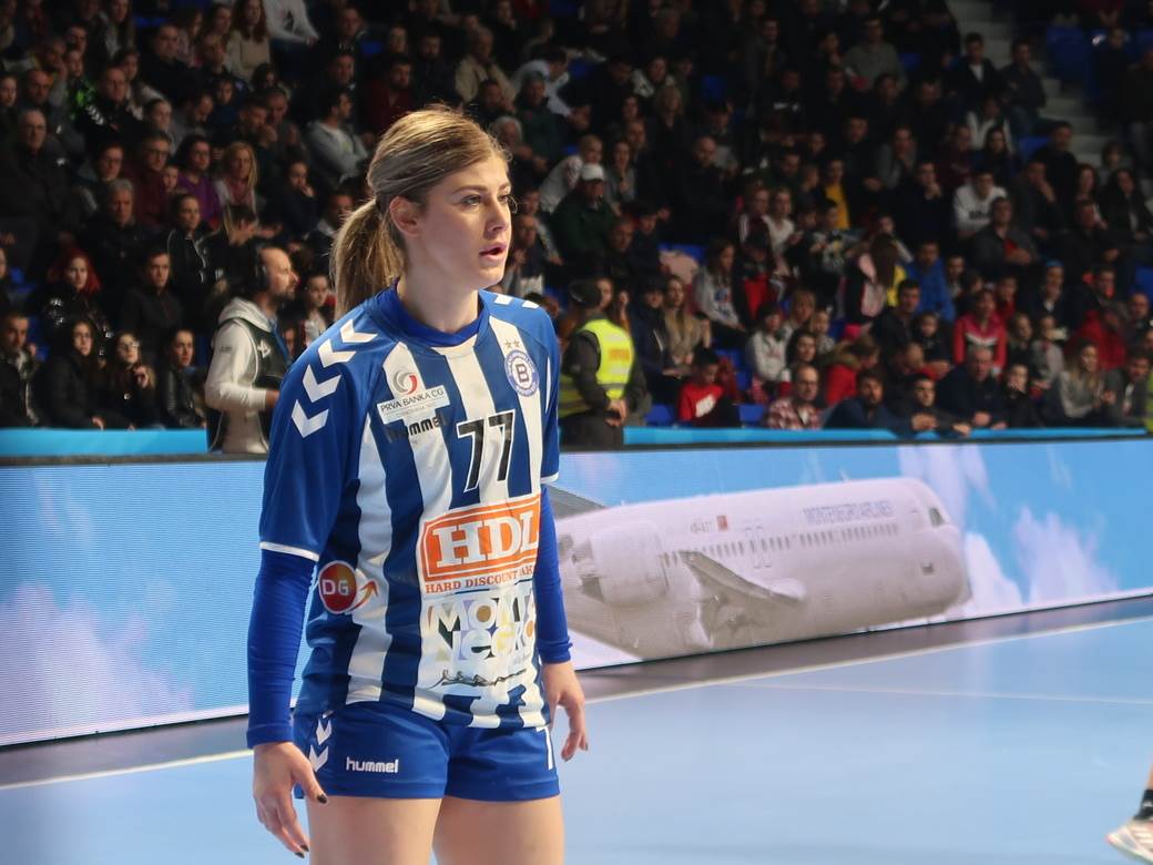  rukometasice buducnosti crna gora izgubile od madjarskog djera 19 30 rukomet poraz 