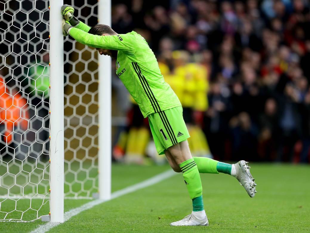  Peter-Smajhel-kritikovao-David-De-Hea-golman-Mancester-junajted-mnogo-gresi 