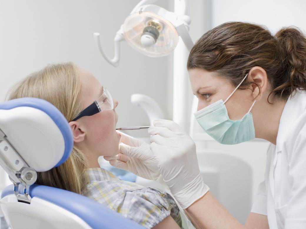  Ako boli zubić tokom pandemije: Kada (ni)je vreme za posetu zubaru 