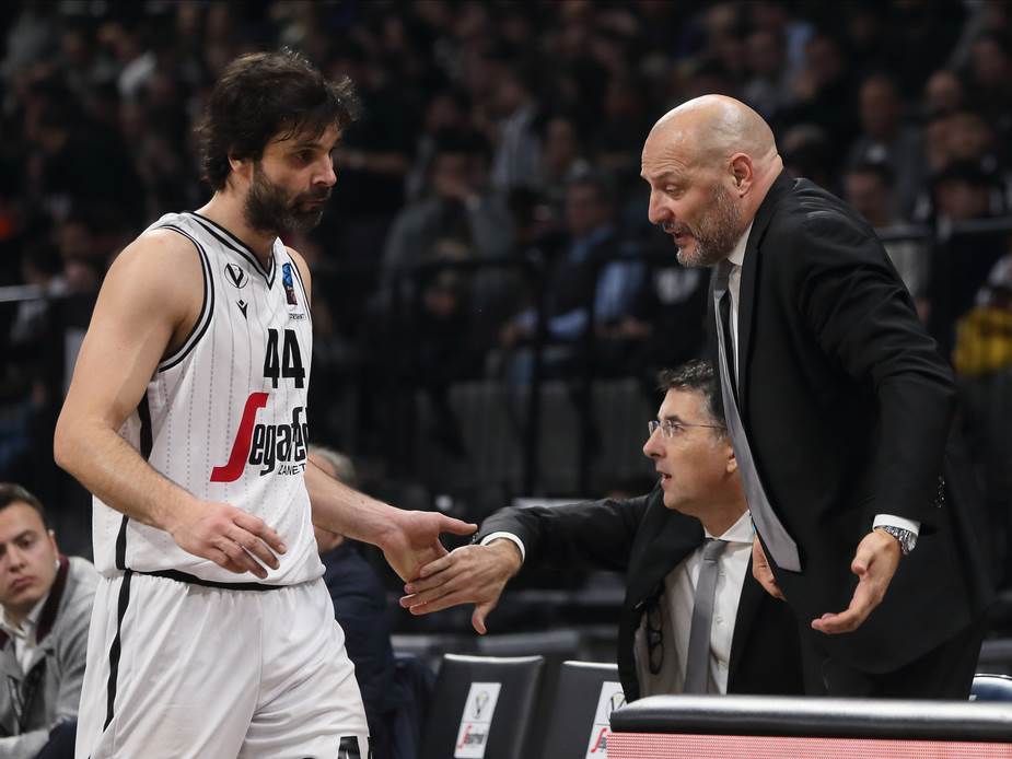  TEODOSIĆ DOMINIRAO I BACAO MAGIČNE PASOVE: Cedevita izašla iz karantina i razbila Špance! (VIDEO) 