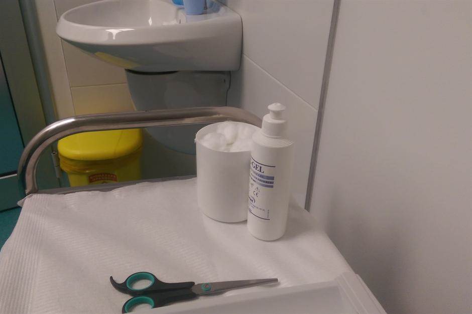  Kako se čisti i dezinfikuje enterijer i medicinska oprema u bolnicama? 