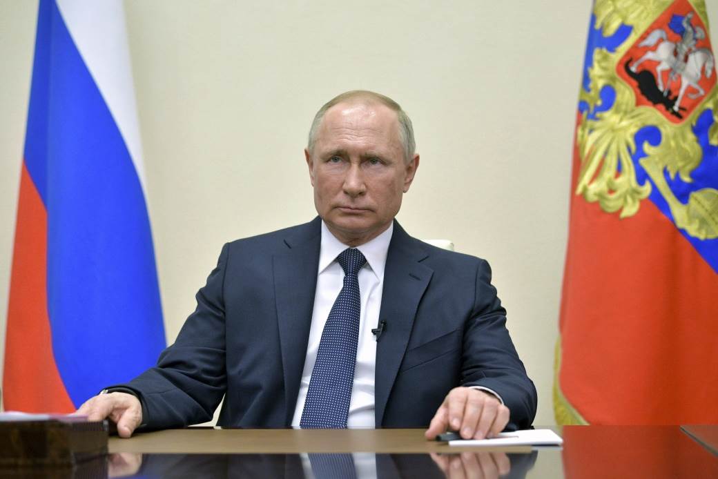  NOVE MERE: Putin ceo april proglasio NERADNIM,  ali plate će biti redovne! 