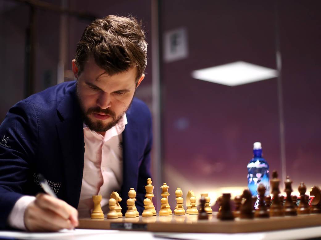  Svetski šampion organizuje onlajn turnir u šahu 