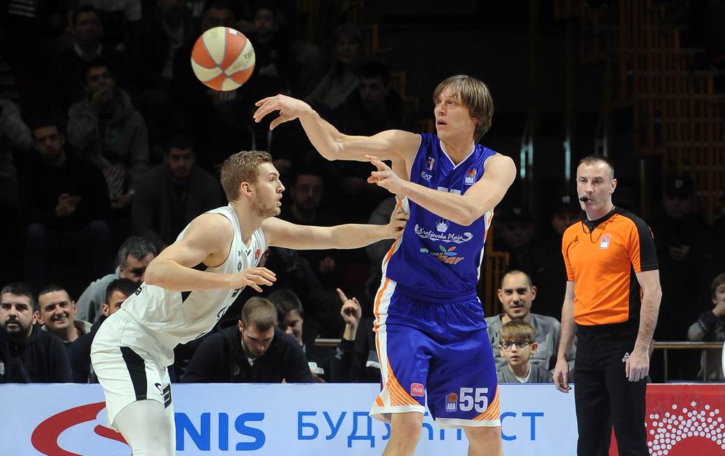  Uros-Lukovic-zavrsetak-ABA-liga-Lukovic-sampion-ABA-liga-Partizan 