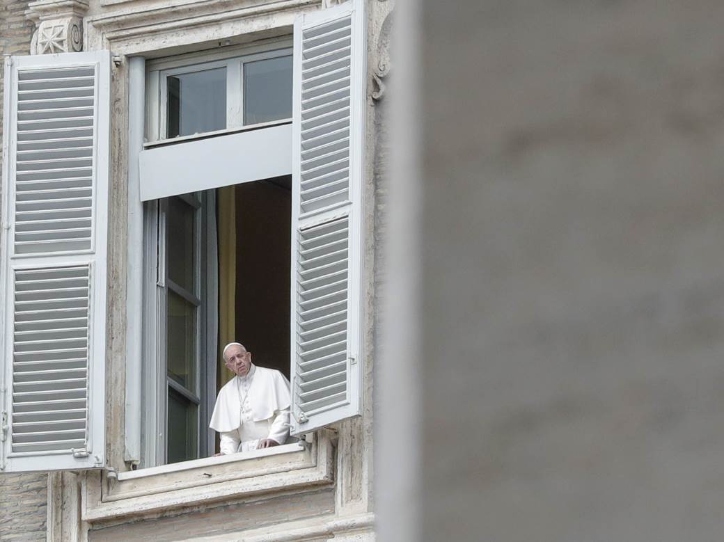  Svet-Vatikan-Papa-Franja-ove-godine-ne-putuje-u-inostranstvo 