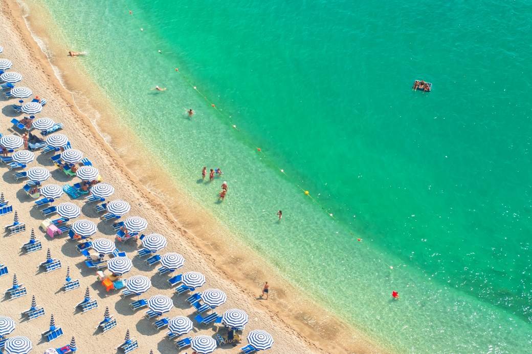  Italijani našli "rješenje" za turističku sezonu:OVO će postaviti na plaže!? 