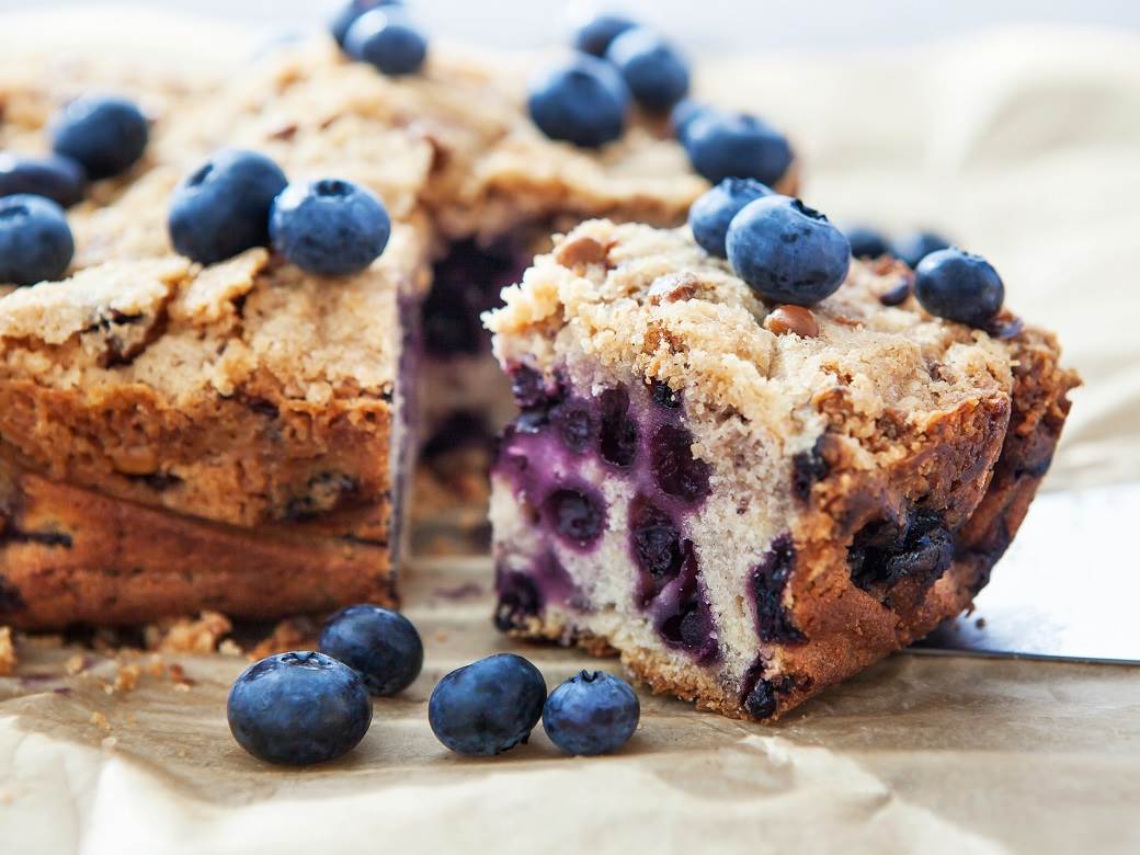  Mekan, nevjerovatno ukusan, a lako se sprema: Kolač sa borovnicama 
