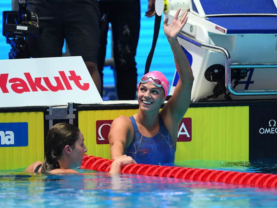  Ruskinja-Julija-Efimova-trening-u-kuhinji-plivacica 