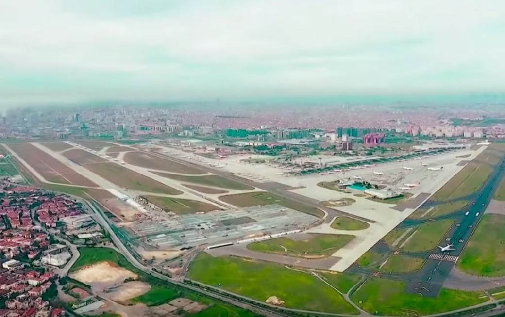  Niče kovid bolnica na pistama aerodroma u Istanbulu (VIDEO) 