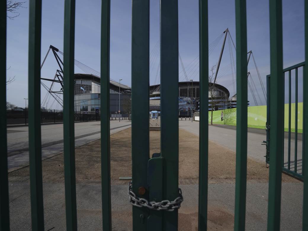  Premijer liga ipak ODUSTAJE? Sve je više razloga PROTIV fudbala 