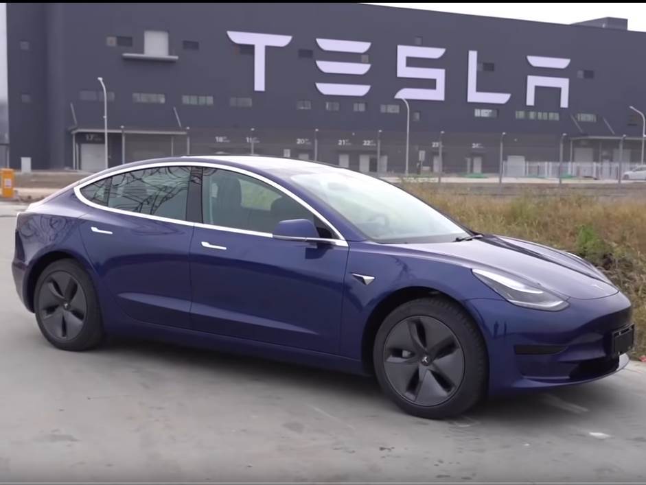  Tesla-smanjio-cenu-modela-3-u-Kini-zbog-subvencija. 