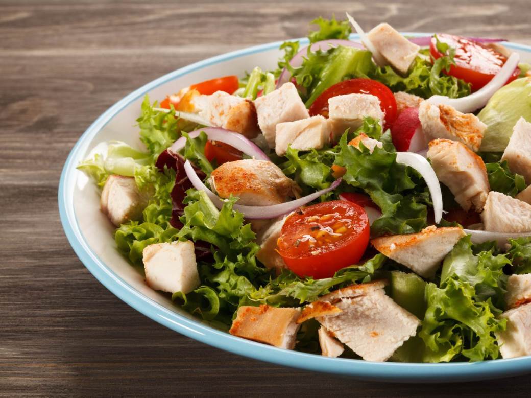  Ručak za manje od pola sata: Zdravija verzija Cezar salate 
