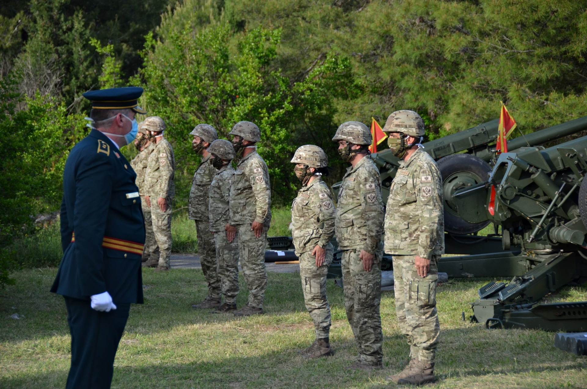  Vojska Crne Gore u inostranstvu na obuku i vježbe 