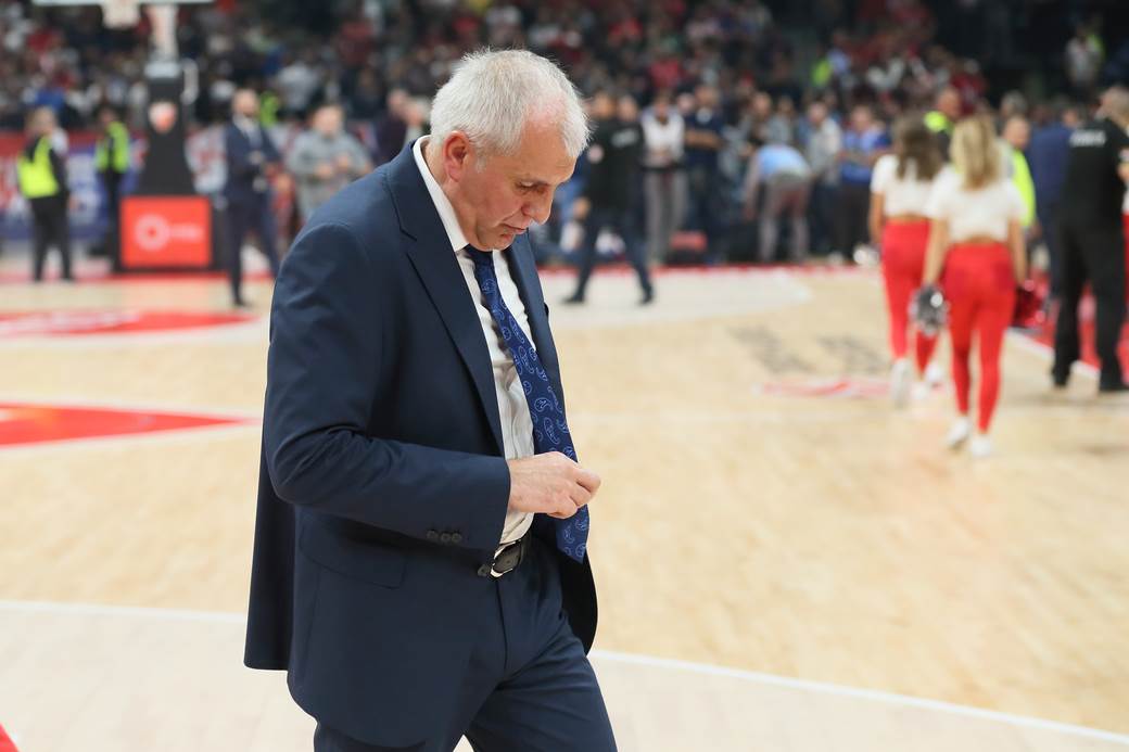  Turci stopama Italijana: Kraj košarkaške sezone, nema šampiona! 