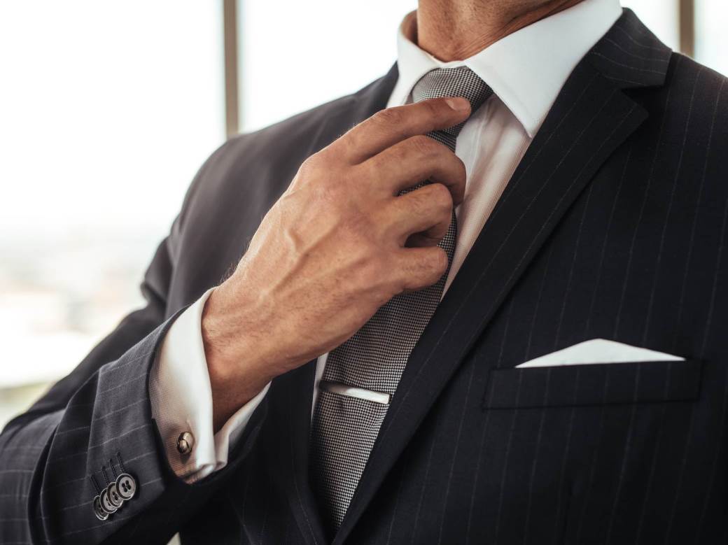  Muškarci, evo kako da ne napravite najčešće greške pri izboru kravate! 